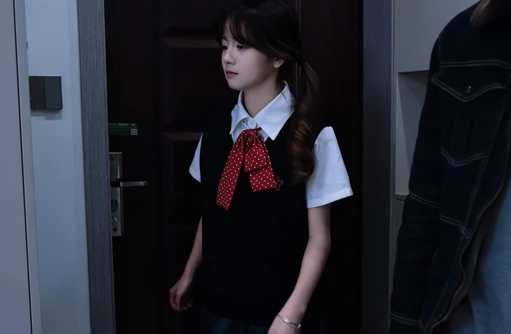 T302小念挑战羞耻的挠痒痒 小念痒痒大学试炼-戛纳传媒|原创作品600部