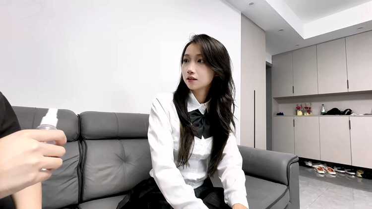 T379导演反复捂yun女演员 2-戛纳传媒|原创作品600部